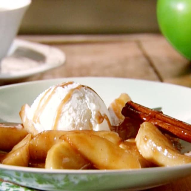 Apples Foster | Punchfork