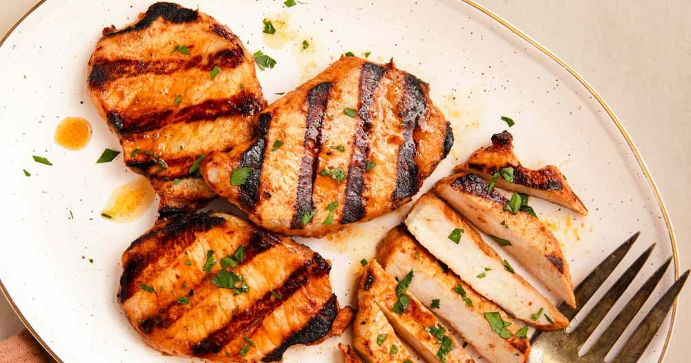 Grilled Pineapple-Chipotle Pork Chops | Punchfork