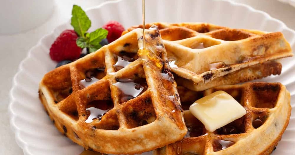How to Make Chocolate Chip Waffles With Bisquick: Easy Guide
