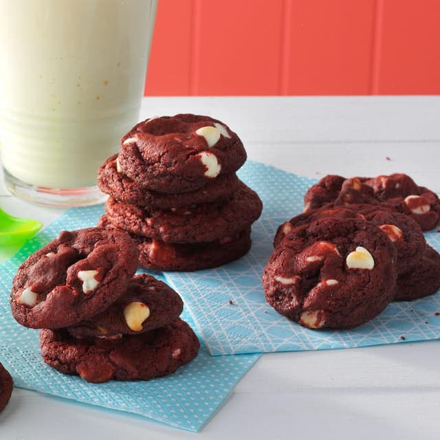 Red Velvet White Chip Cookies | Punchfork