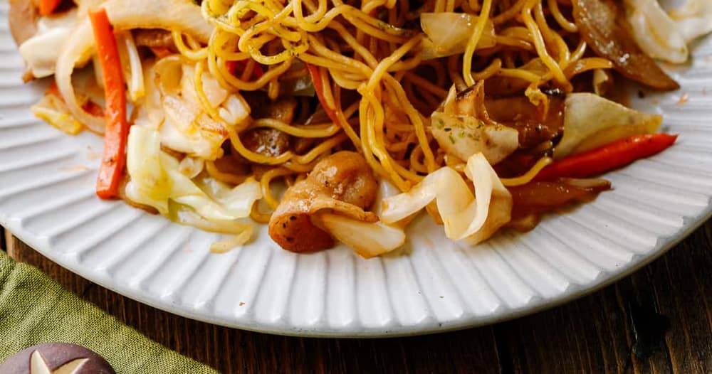 Yakisoba (Japanese Stir-Fried Noodles) | Punchfork