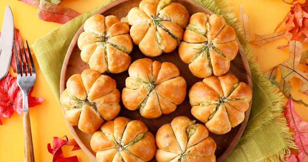 Pumpkin-Shape Meatball Biscuits | Punchfork