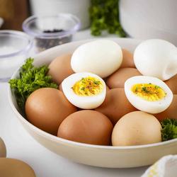 Perfect Soft-Boiled Eggs (Hanjuku Tamago) | Punchfork