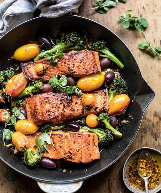 Sicilian Style Salmon with Garlic Broccoli and Tomatoes | Punchfork