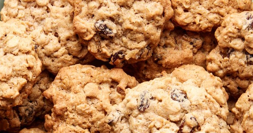 Quaker Vanishing Oatmeal Raisin Cookies - Punchfork