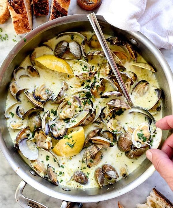 Garlic Butter Steamed Clams