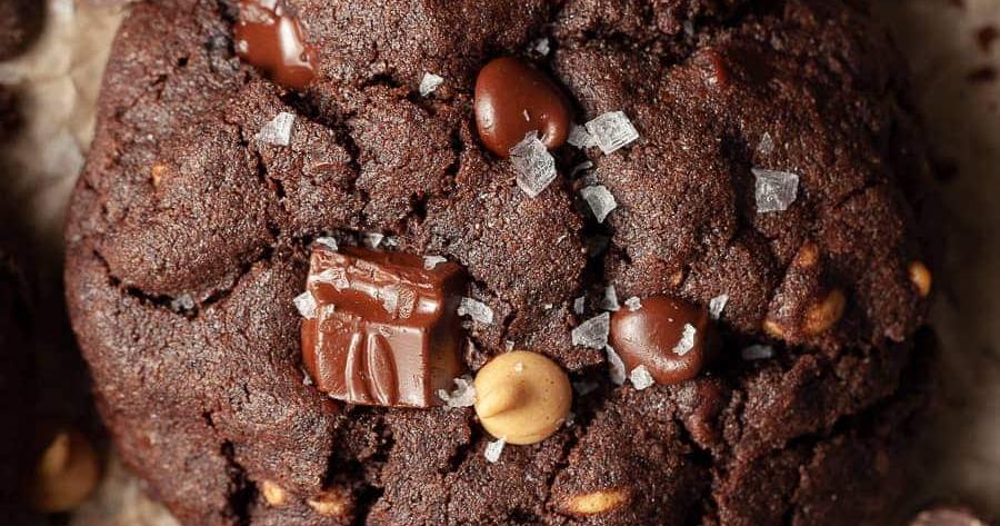 Gluten Free Levain Style Double Chocolate Chip Cookies | Punchfork