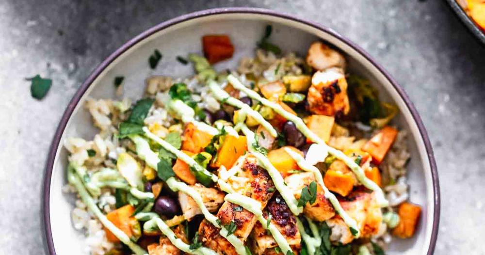 Blackened Chicken Brown Rice Bowls