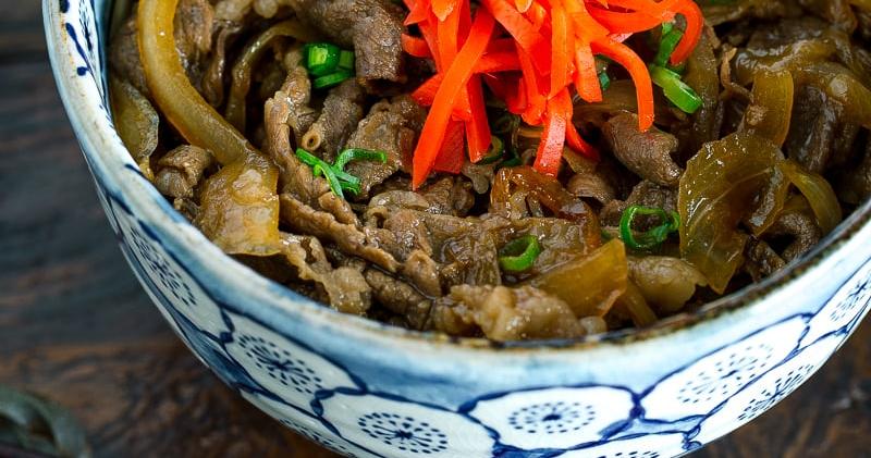 Yoshinoya Beef Bowl (Gyudon) - Punchfork