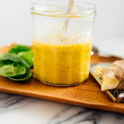 Pomegranate & Pear Green Salad with Ginger Dressing | Punchfork Pomegranate & Pear Green Salad with Ginger Dressing | Punchfork