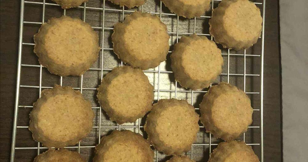 Fast and Easy Israeli Tahini Cookies | Punchfork