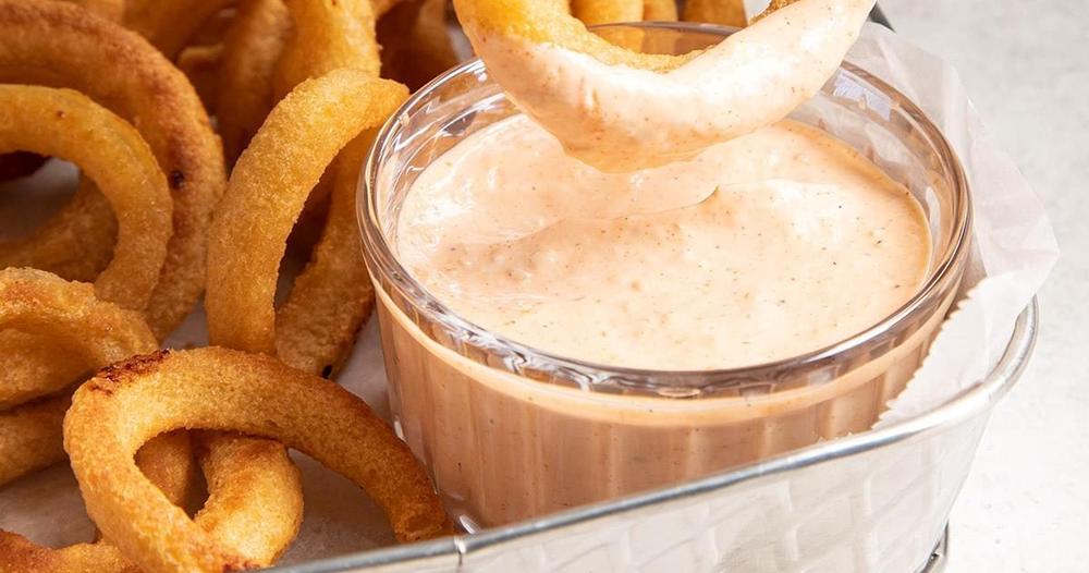 Copycat Blooming Onion Sauce - Punchfork