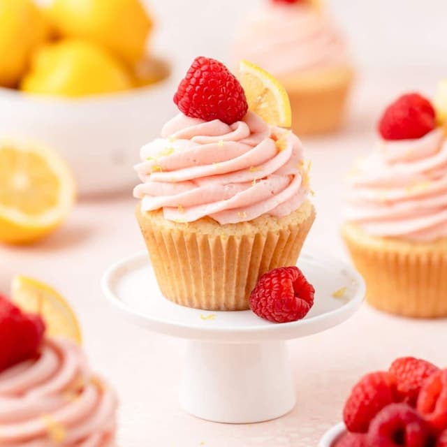Raspberry Lemon Cupcakes with Mascarpone Frosting | Punchfork