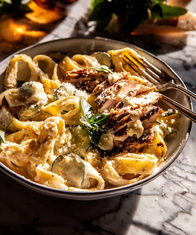 Simple Chicken Zucchini Alfredo Pasta | Punchfork