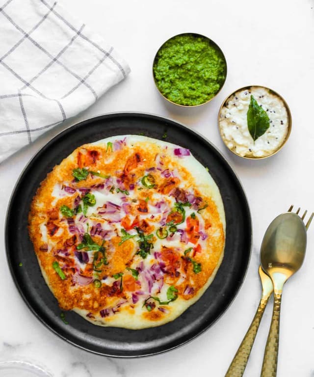 Instant Rava Pizza Uttapam Recipe