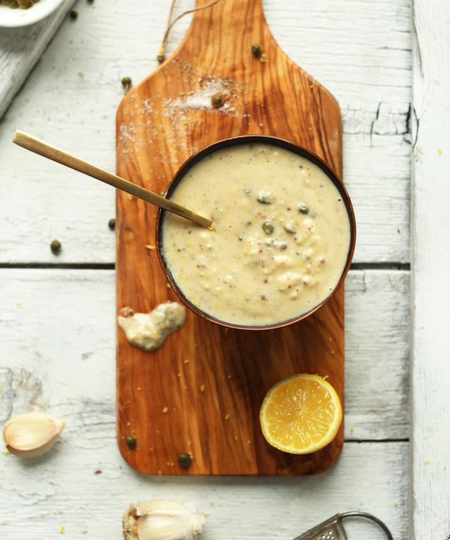 minimalist baker ranch dressing Easy Vegan Ranch Dressing (Oil-Free!)
