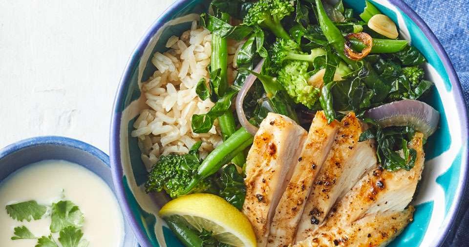 green veggie bowl with chicken & lemon tahini dressing Green Veggie Bowl with Chicken & Lemon-Tahini Dressing
